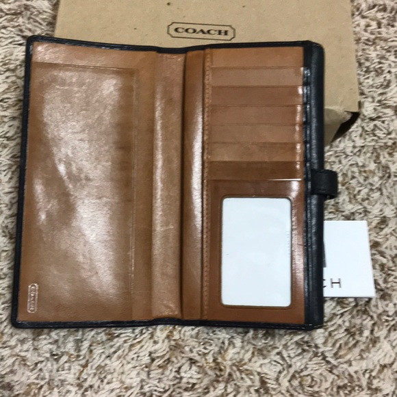 Coach wallet - Picture 2 of 3